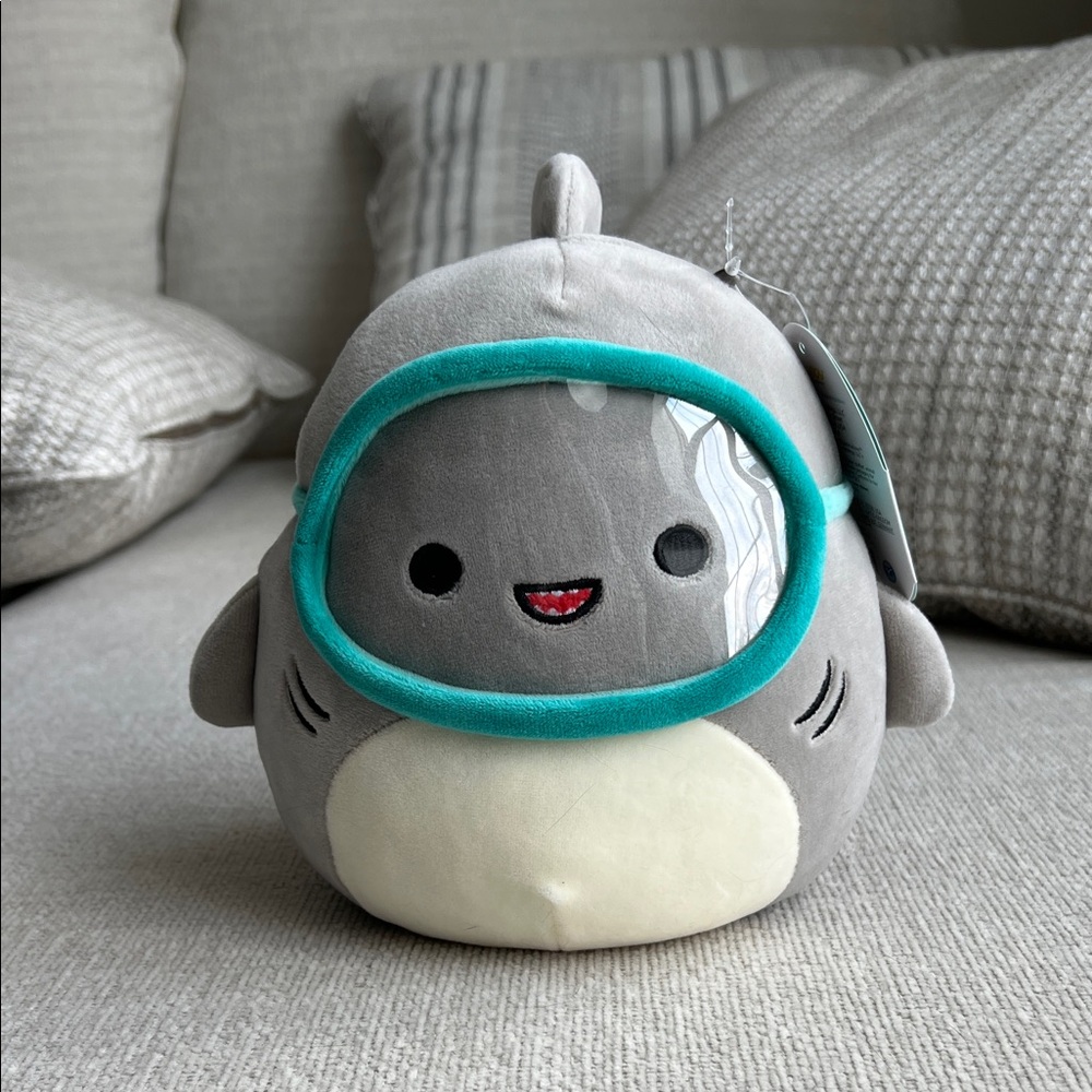 Squishmallows Gray Shark with Teal Snorkel